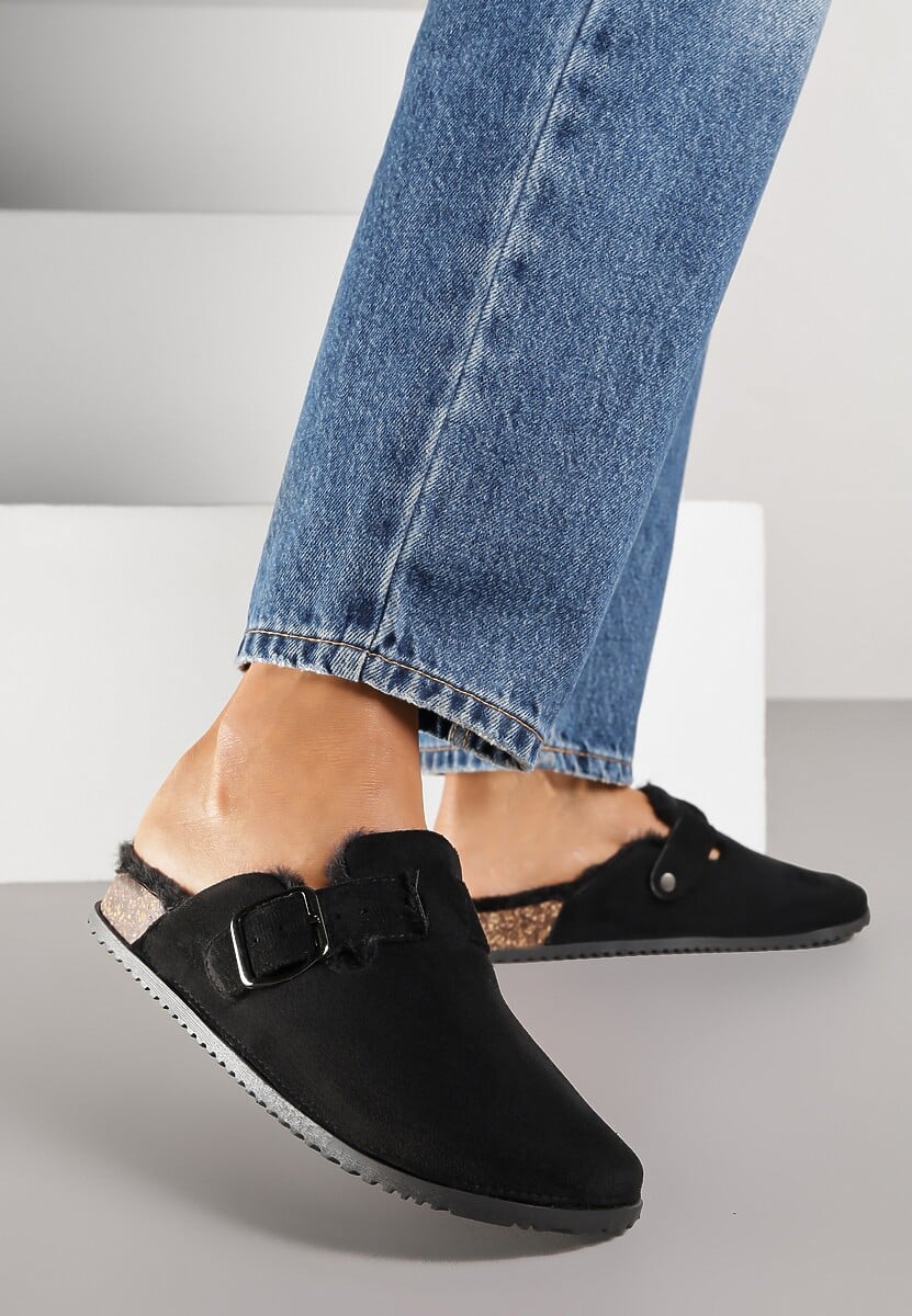 Brązowe Kapcie Typu Chodaki na Podeszwie z Korka Ozdobione Klamrą Alanelle