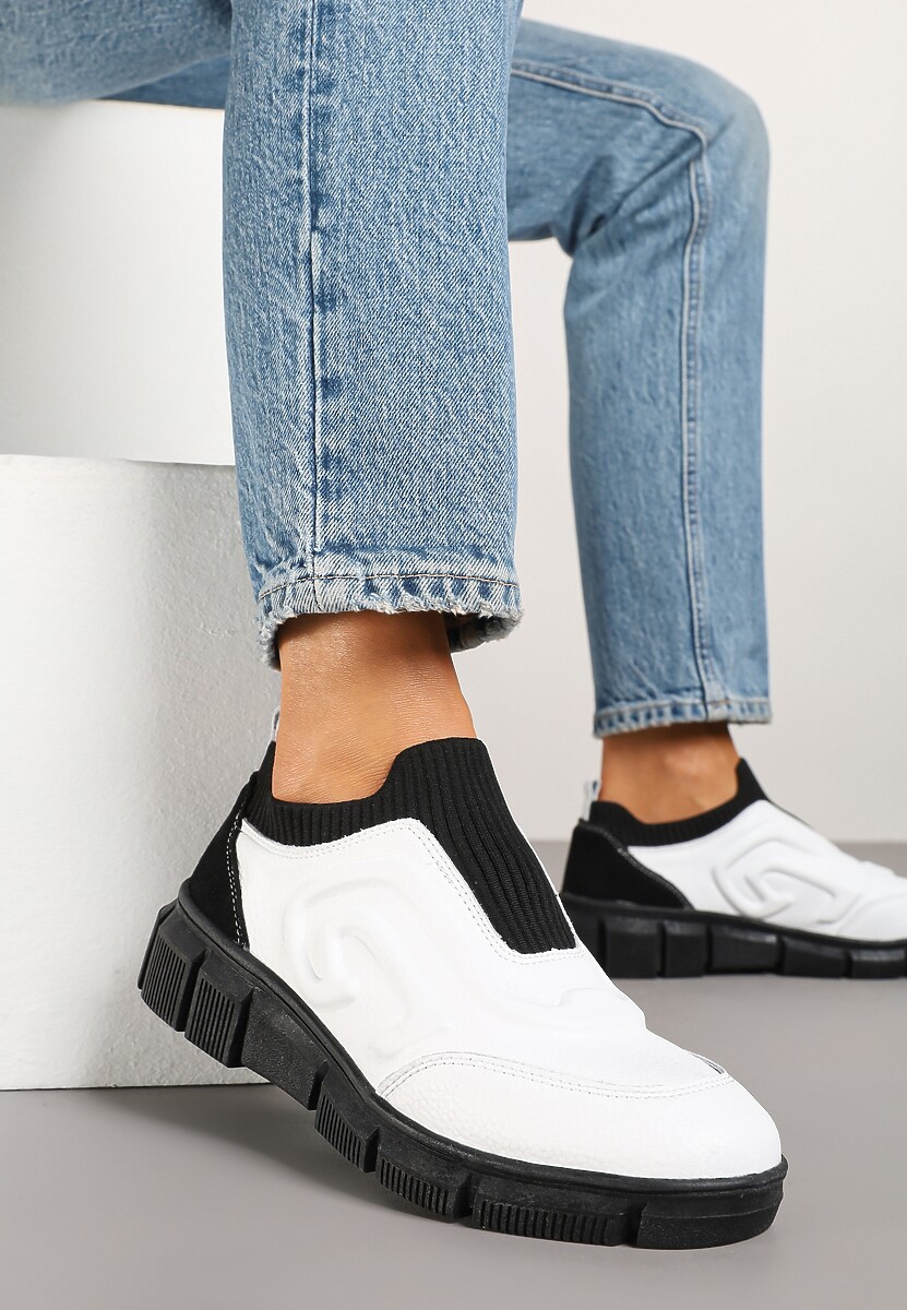 Czarno-Białe Sneakersy ze Skóry Naturalnej z Tłoczoną Cholewką Reflana