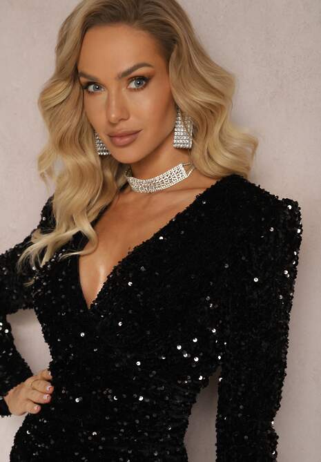 Czarna Dopasowana Sukienka Kopertowa w Cekiny Vionella