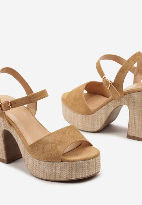 Brązowe Wysokie Sandały na Słupku i Platformie Zapinane na Sprzączkę Walower