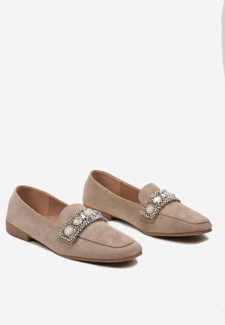 Ciemnobeżowe Mokasyny z Cyrkoniami i Perełkami na Klamerce Sybilla