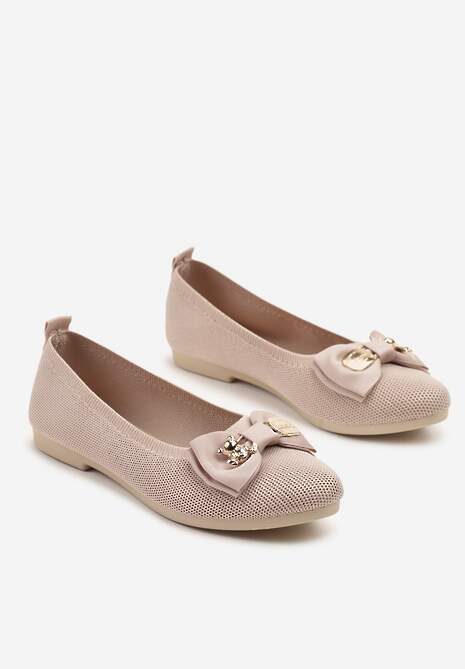 Ciemnoróżowe Balerinki Ozdobione Metalicznymi Aplikacjami i Kokardą Bretella