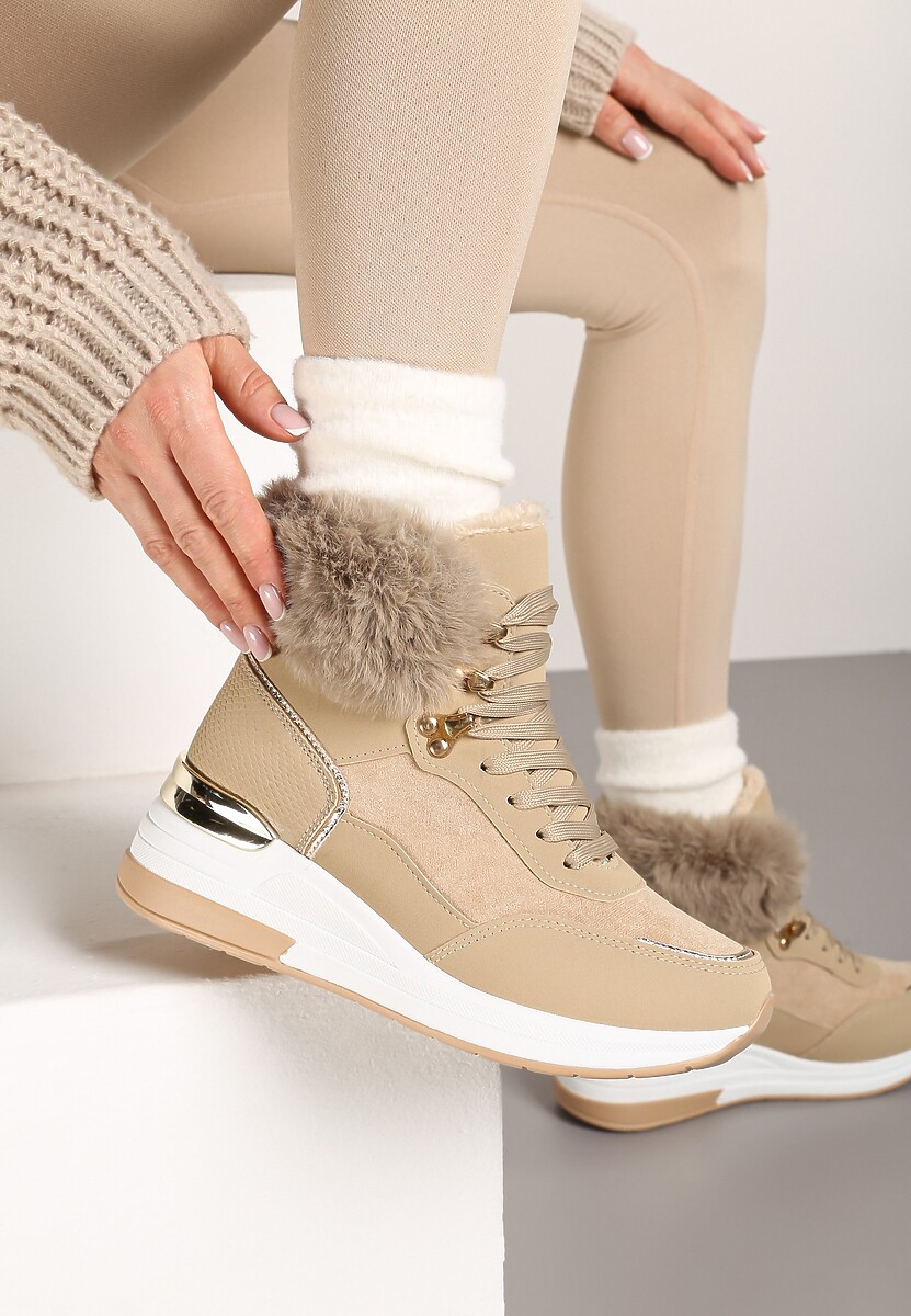 Czarne Futerkowe Sneakersy na Koturnie z Metalicznymi Wstawkami Kaithrin