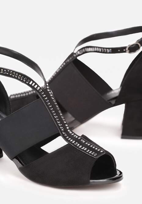 Czarne Sandały na Słupku z Ozdobnym Paskiem i Sprzączką Ayzela