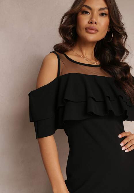 Czarna Sukienka Taliowana z Falbanką Lariphelia