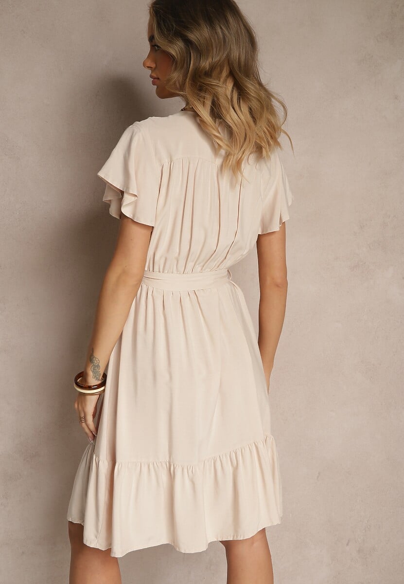 Beżowa Kopertowa Sukienka z Wiskozy Ozdobiona Paskiem Lanestea