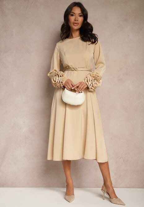 Beżowa Koktajlowa Sukienka z Kwiatowymi Aplikacjami 3D na Rękawach i Paskiem Temiraia