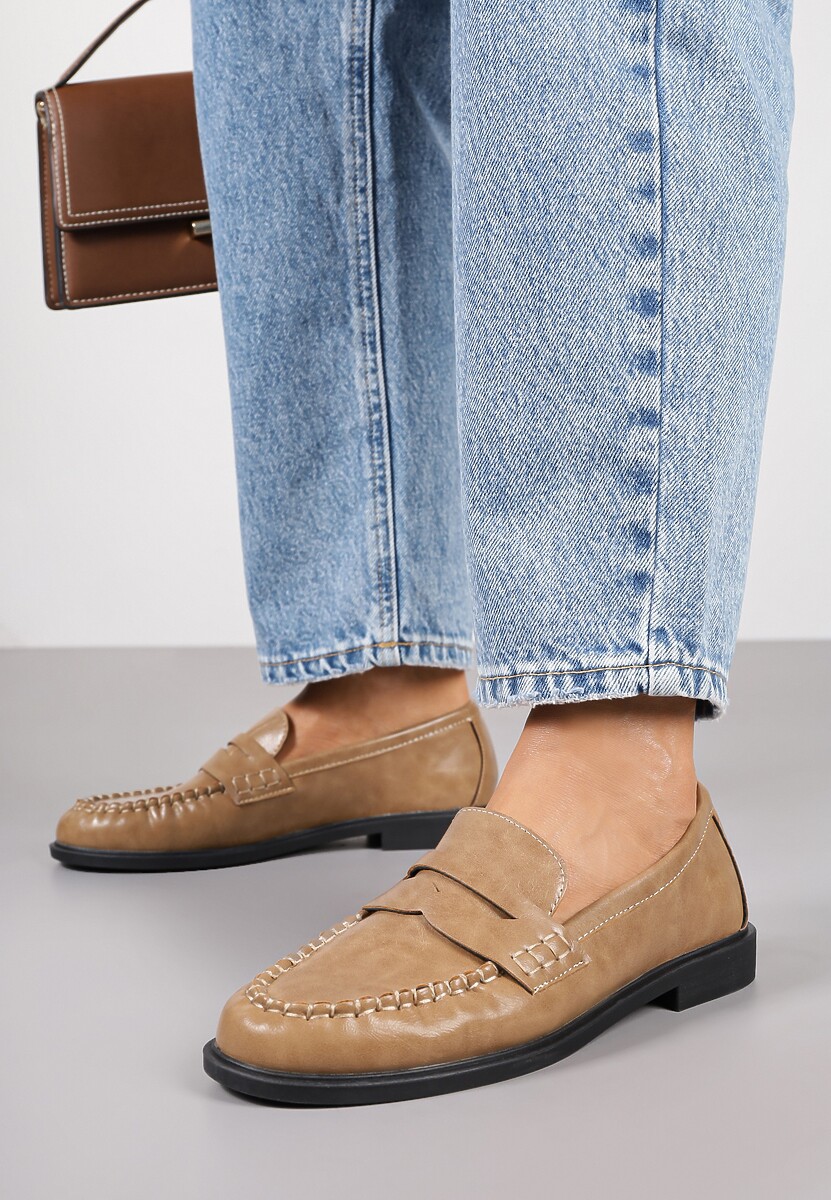 Czarne Mokasyny Vices z Marszczeniem i Wkładką ze Skóry Naturalnej Mestia