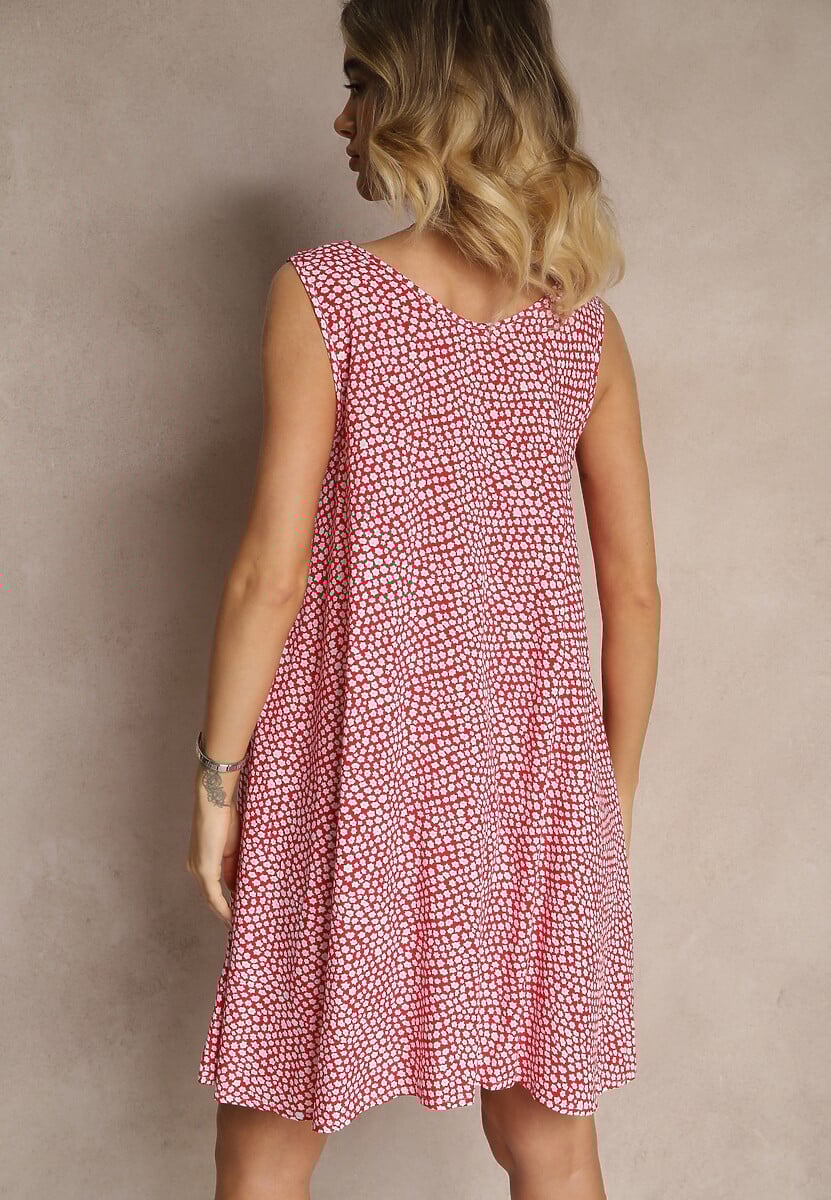 Czerwona Sukienka Rozkloszowana z Bawełny z Guzikami i Kwiatami Lisariela