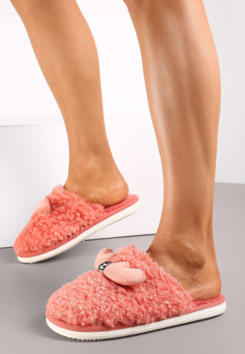 Ciemnoróżowe Kapcie z Futerkiem i Naszywką Dirina