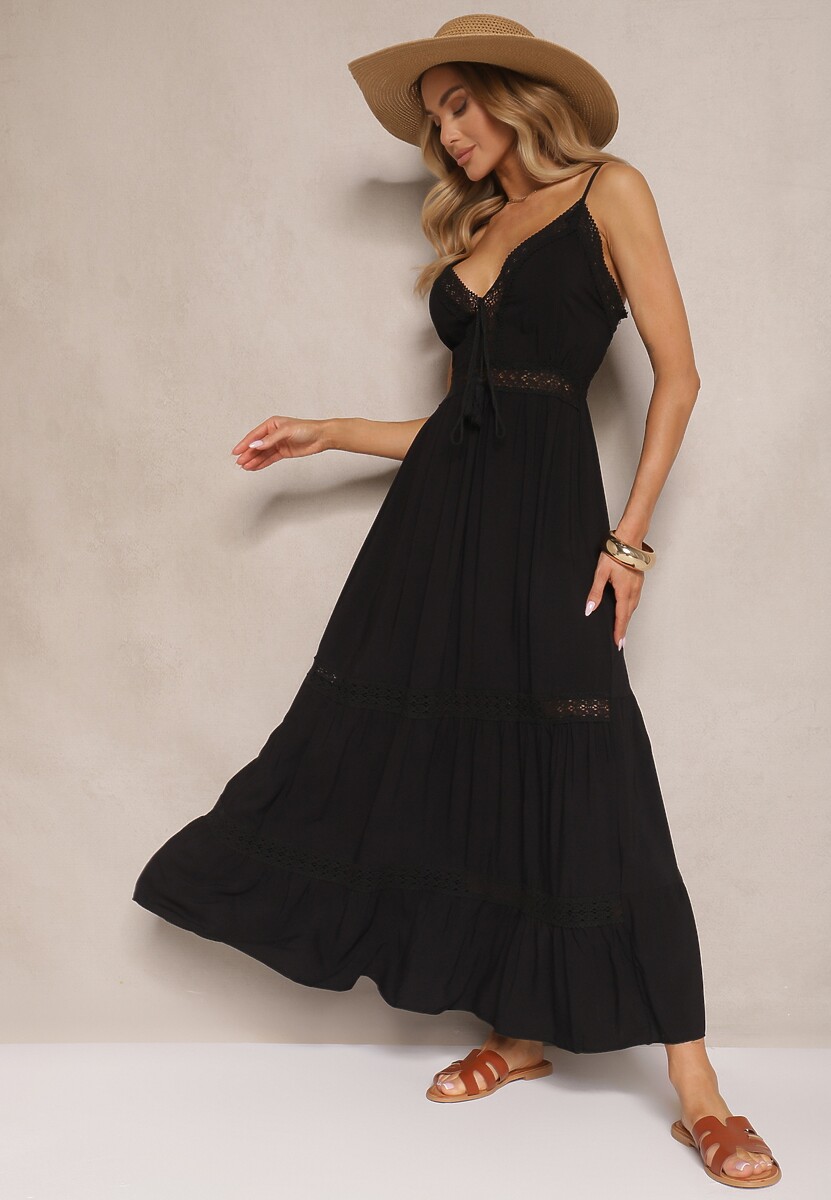 Czarna Sukienka z Bawełny o Rozkloszowanym Kroju na Ramiączkach Killifia