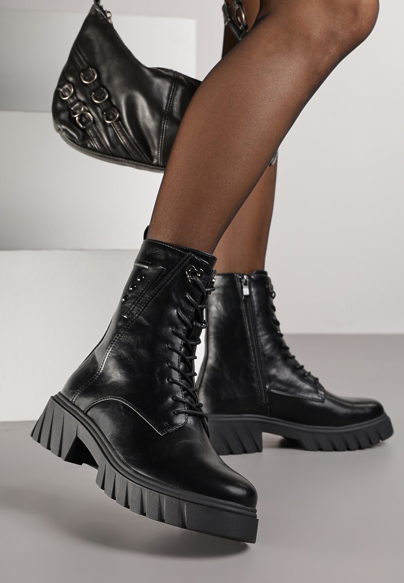 Czarne Rockowe Botki Workery Zdobione Nitami Eratila