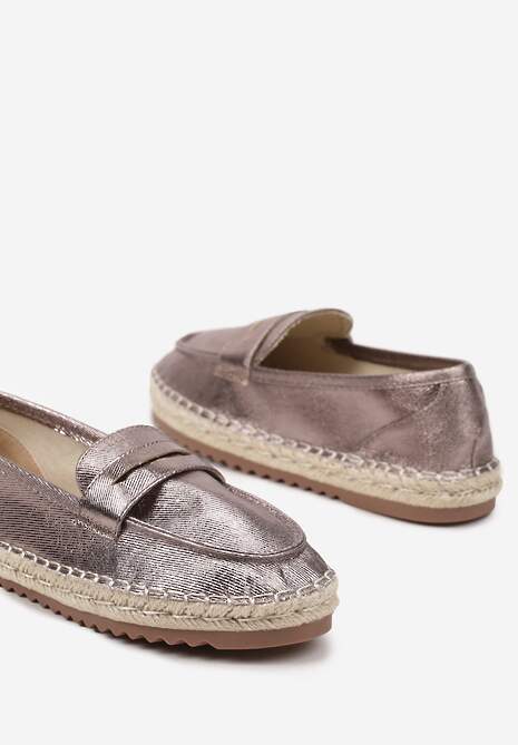 Srebrne Espadryle Ozdobione Plecionką i Paskiem Zolivia