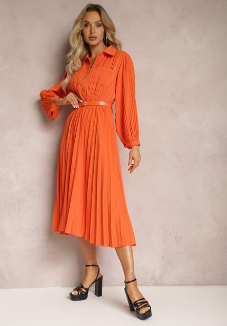 Pomarańczowa Rozkloszowana Sukienka Midi z Guzikami i Paskiem Ozdobiona Plisowaniem Lathori