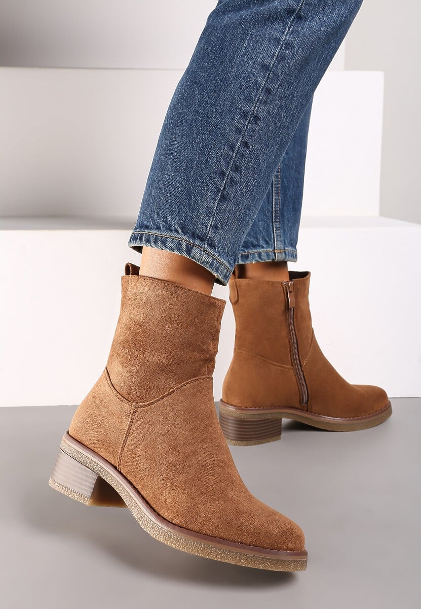 Brązowe Botki na Słupku z Lekkim Ociepleniem Arreina
