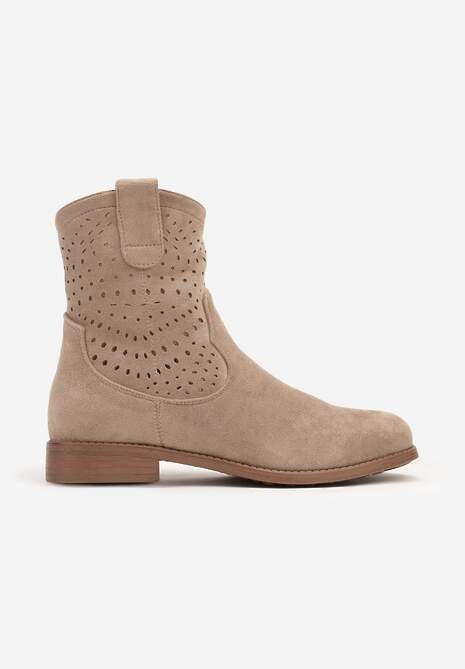 Ciemnobeżowe Botki Kowbojki na Płaskiej Podeszwie z Ażurowym Zdobieniem Verriney