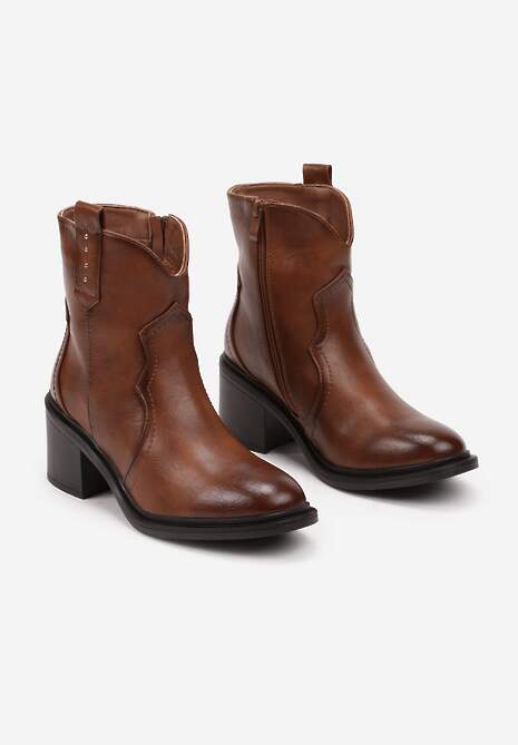 Brązowe Klasyczne Botki na Obcasie z Nitami Stelissa