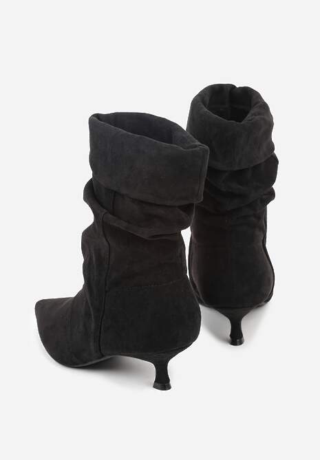 Czarne Botki do Kostki na Kaczuszce z Marszczoną Cholewką Rasela