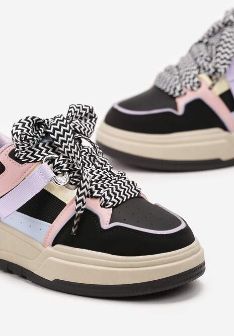 Czarne Sneakersy na Płaskiej Podeszwie z Grubymi Sznurówkami i Przeszyciami Joliat