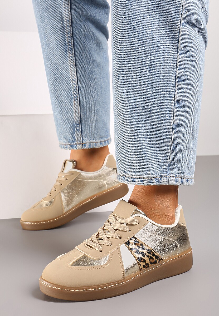 Beżowo-Brązowe Sneakersy na Płaskiej Podeszwie Ozdobione Metalicznymi Elementami Nevlise