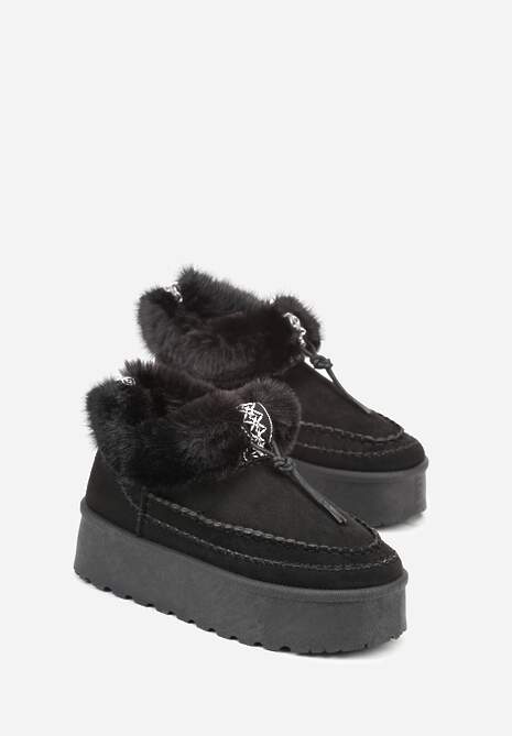 Czarne Śniegowce na Platformie Ozdobione Futerkiem i Przeszyciami Linerva