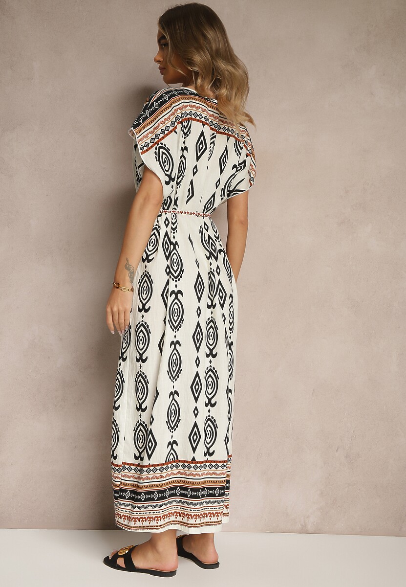 Biała Wiskozowa Sukienka o Pudełkowym Kroju w Etniczny Print Miriliana