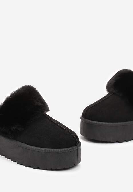 Czarne Kapcie na Grubej Podeszwie z Ozdobnym Futerkiem Sunessa