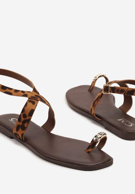 Panterkowe Sandały Typu Japonki z Metalicznymi Wstawkami Frolimi
