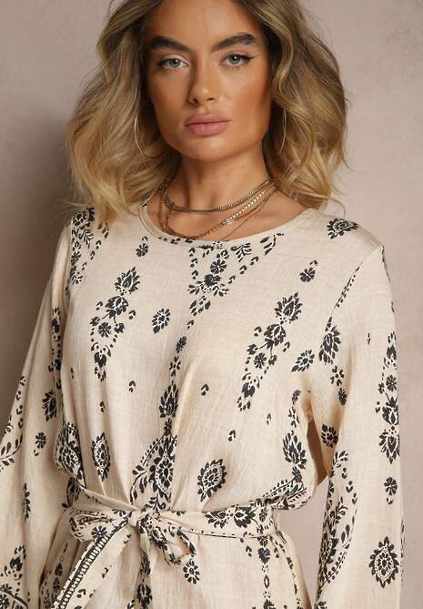 Jasnobeżowa Pudełkowa Sukienka Boho w Etniczne Wzory z Paskiem Lisalenea