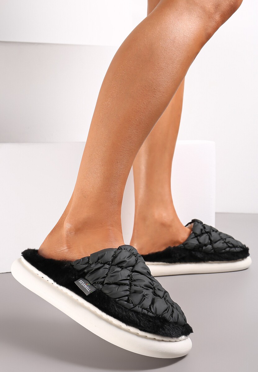 Czarne Eleganckie Kapcie Pikowane na Niskiej Platformie Tavemene