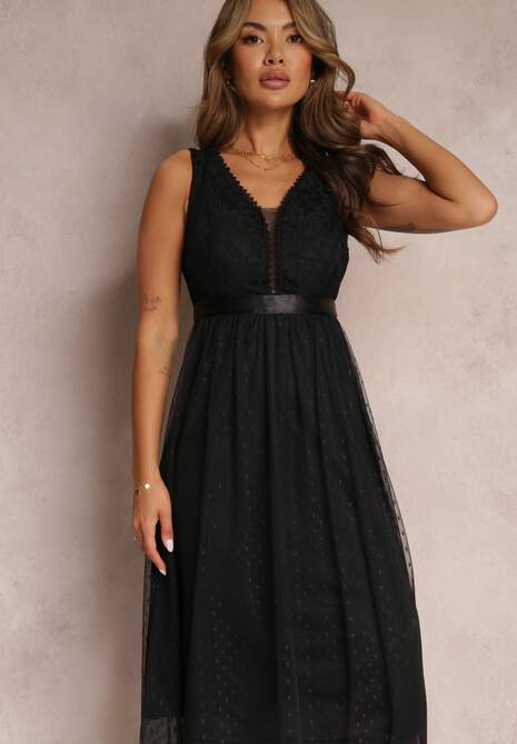 Czarna Tiulowa Sukienka Rozkloszowana z Koronką Phyvana