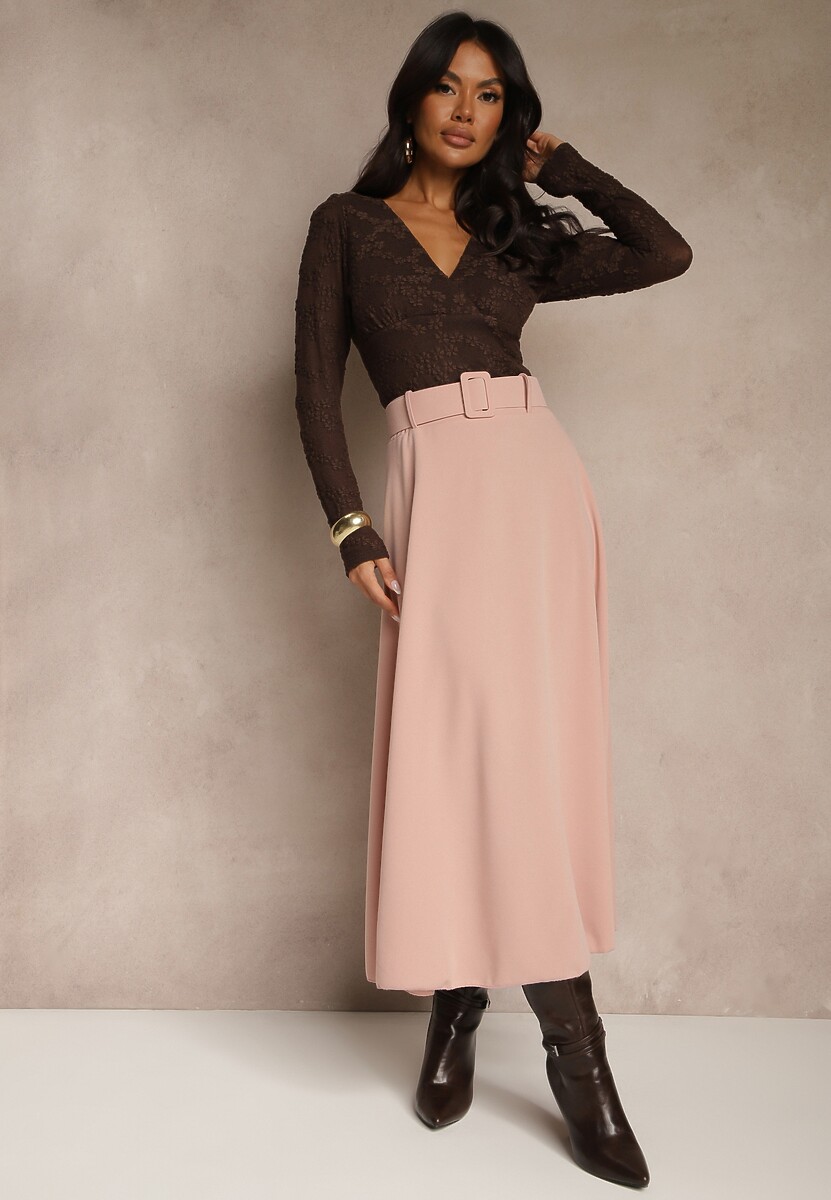 Brązowa Rozkloszowana Spódnica Maxi z Paskiem i Klamrą Adlirca