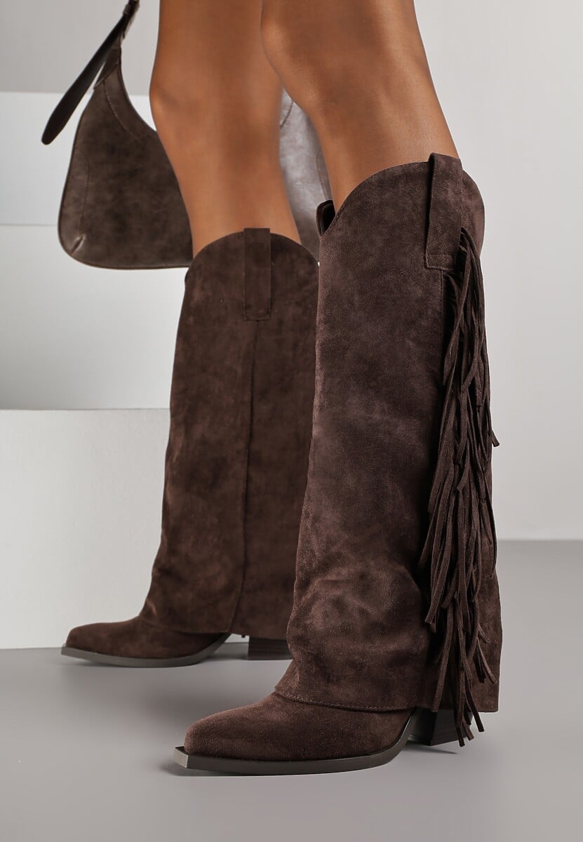Ciemnobrązowe Kozaki Kowbojki na Stożku z Cholewką Imitującą Nogawkę z Frędzlami Monettea