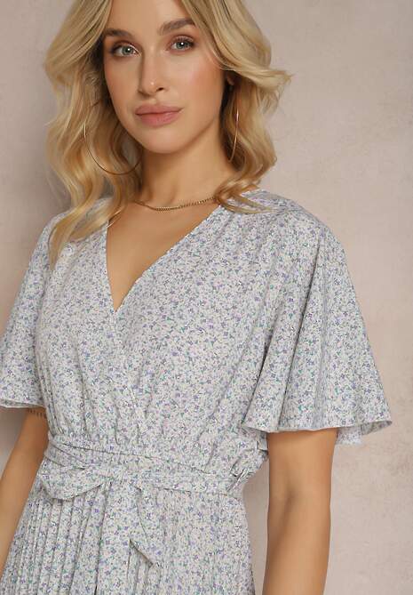 Beżowo-Fioletowa Sukienka o Rozkloszowanym Kroju z Gumką w Talii i Kopertowym Dekoltem z Materiałowym Paskiem Qrissa