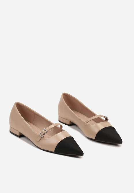 Ciemnobeżowe Czółenka na Płaskiej Podeszwie Wykończone Ozdobnym Paskiem Naviona