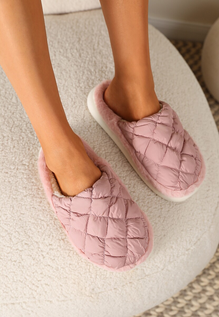 Różowe Eleganckie Kapcie Pikowane na Niskiej Platformie Tavemene
