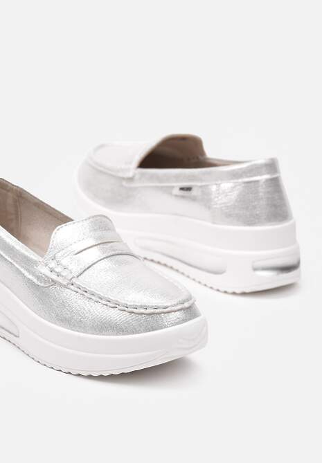 Srebrne Mokasyny z Ekozamszu na Platformie Ozdobione Paseczkiem Adrancia