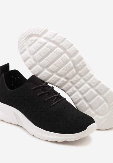 Czarne Sneakersy Ozdobione Ażurowym Wzorem Sareldi