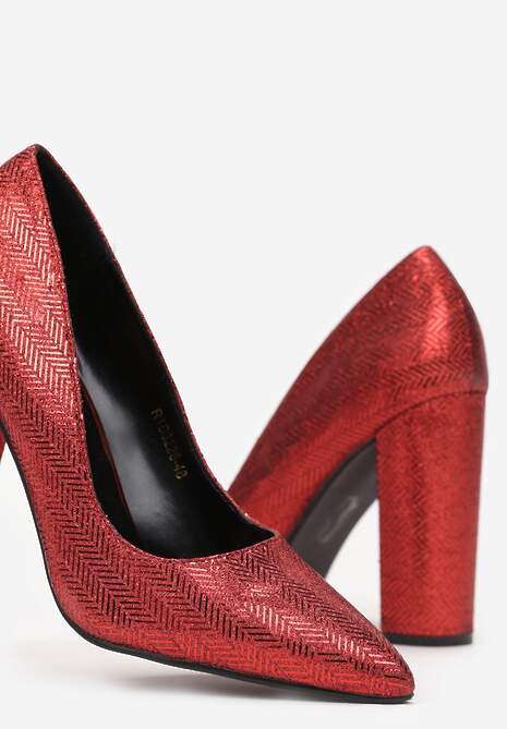 Czerwone Czółenka z Brokatem na Słupku Karicia