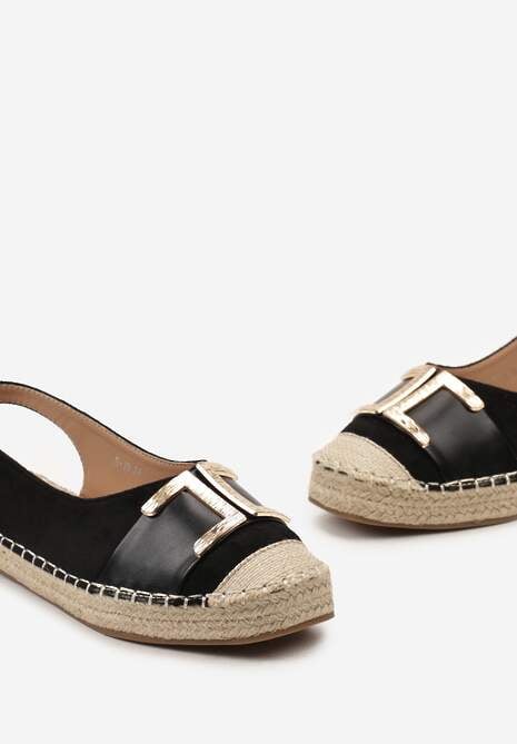 Czarne Sandały na Podeszwie z Plecionki Ozdobione Sprzączką i Metaliczną Klamrą Asdia