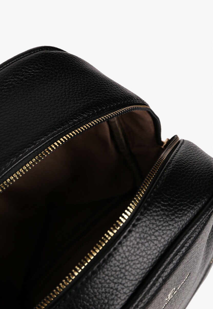 Czarny Plecak z Metalicznym Zdobieniem Efarinia