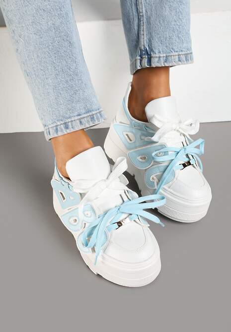 Biało-Niebieskie Sneakersy Vices na Płaskiej Podeszwie z Geometryczną Aplikacją Nelenith