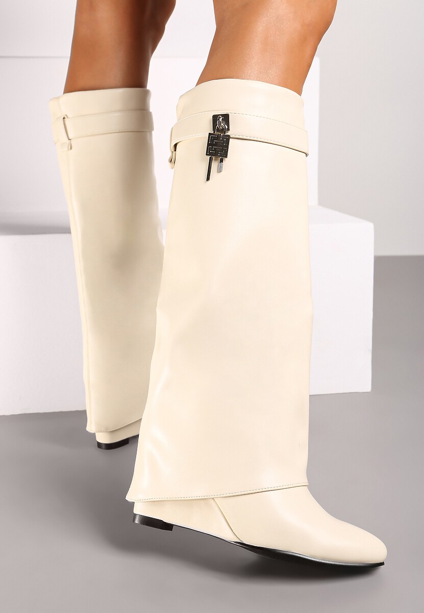 Beżowe Kozaki z Cholewką Imitującą Nogawkę i Koturnem Ericelle