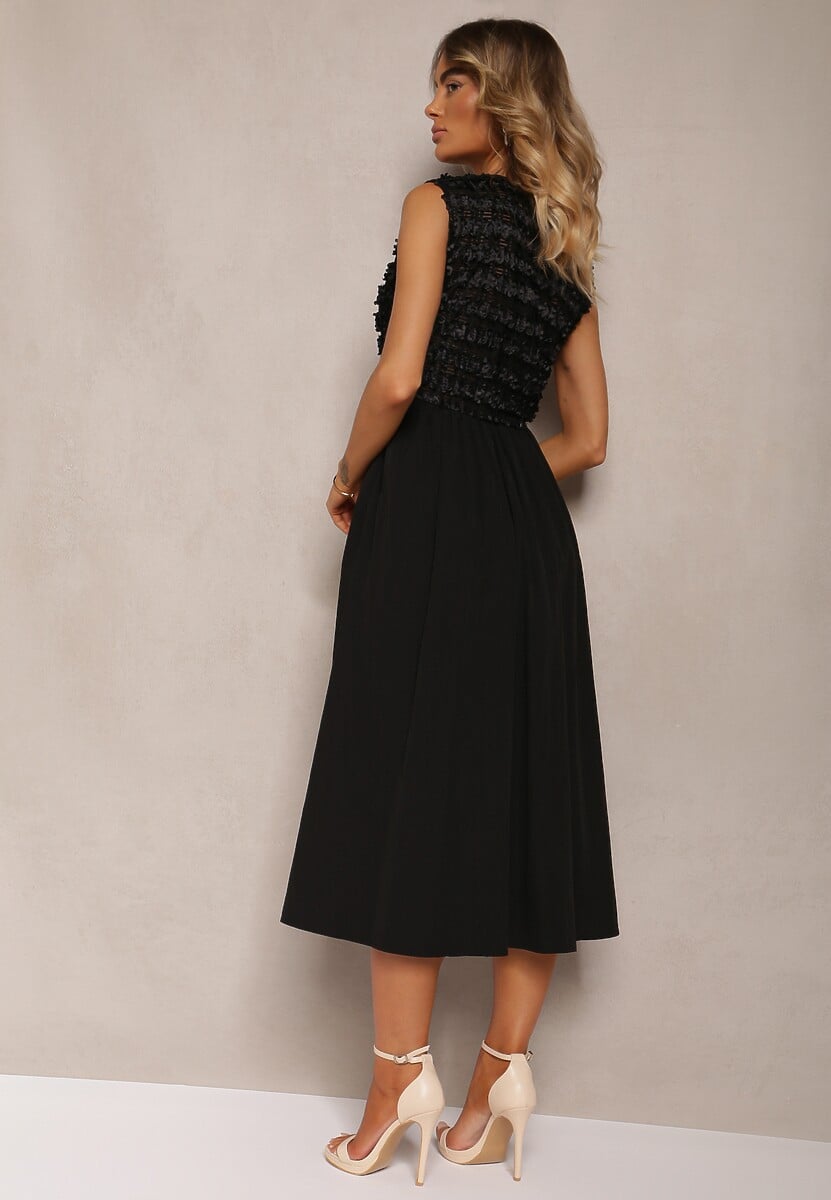 Czarna Rozkloszowana Sukienka o Taliowanym Kroju z Gumką w Talii Vimarica