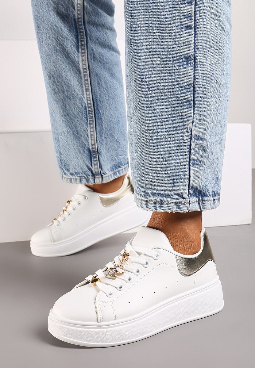 Biało-Złote Sneakersy na Platformie Wykończone Cyrkoniowymi Aplikacjami Vliorina