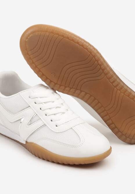 Białe Sneakersy Typu Klasyczne Tenisówki Zdobione Przeszyciami Elanioria