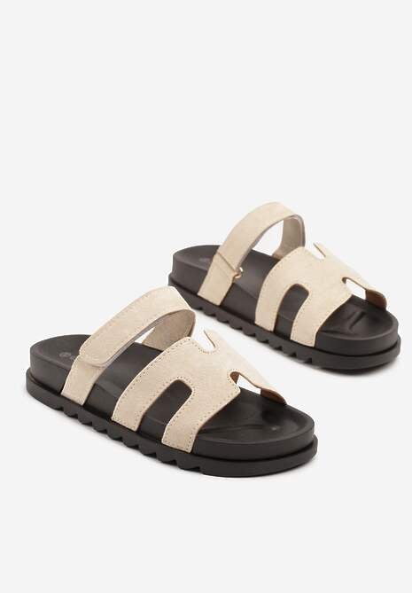 Beżowe Klapki Ozdobione Wycięciami Miloiti