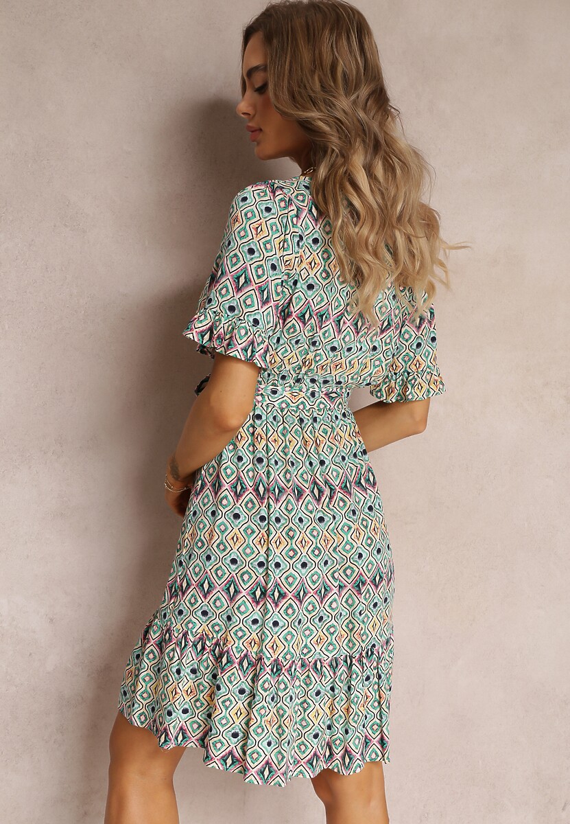 Zielona Sukienka Mini z Gumką w Pasie i Falbanką z Wiskozy Ellison