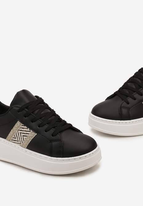 Czarne Sneakersy z Metaliczną Wstawką na Grubej Podeszwie z Ozdobną Taśmą z Brokatem Qinessa