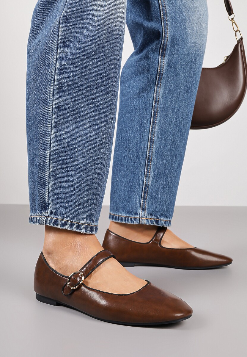 Jasnobrązowe Balerinki Vices z Wkładką ze Skóry Naturalnej Ozdobione Paskiem Patantie